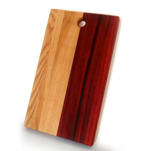 IMG_20251206_143118206_MP Contrast – Padauk & Oak Edge-Grain Cutting Board (12” x 7”)